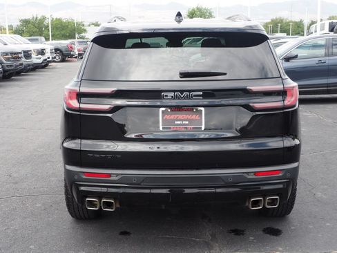 Used 2024 GMC Acadia AT4 w/ Luxury Package AWD/4WD image 6