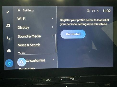 Used 2025 Toyota Corolla SE w/ SE Premium Package image 34