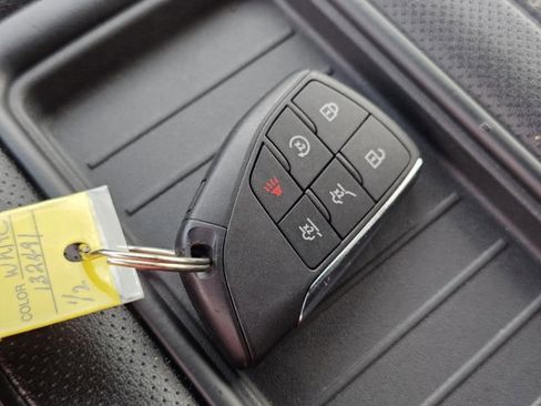 Used 2021 GMC Yukon SLT w/ SLT Luxury Plus Package image 33