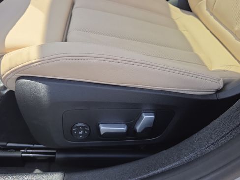 Used 2024 BMW i4 eDrive35 w/ Premium Package RWD image 10