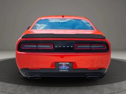 Used 2016 Dodge Challenger R/T Plus RWD image 7