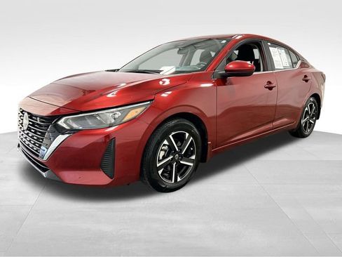 Used 2025 Nissan Sentra SV w/ All-Weather Package FWD image 6