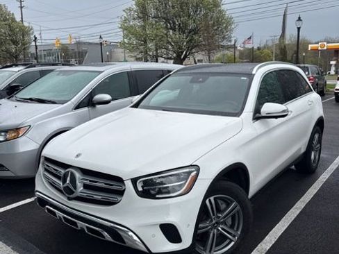 Used 2021 Mercedes-Benz GLC 300 4MATIC image 1