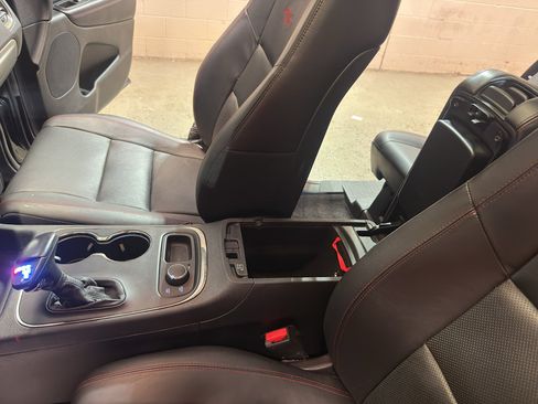 Used 2018 Dodge Durango R/T AWD/4WD image 20