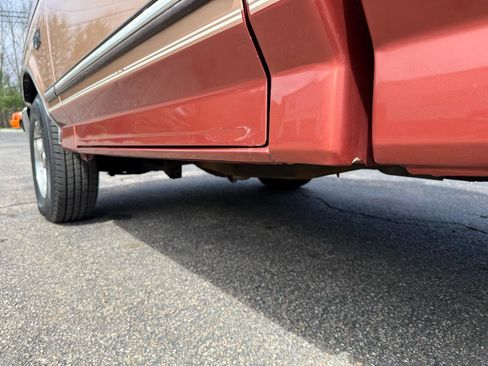 Used 1995 Ford F150 2WD Regular Cab image 12