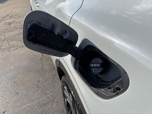 Used 2024 Kia Sportage SX image 20