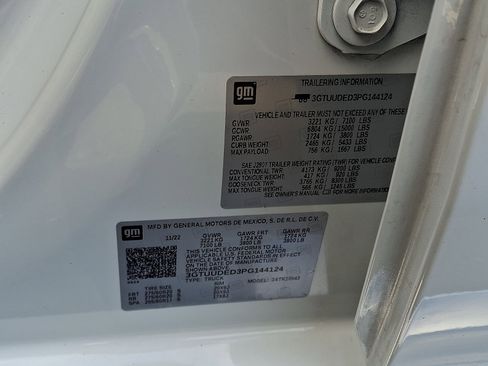 Certified 2023 GMC Sierra 1500 SLT w/ SLT Premium Package image 27