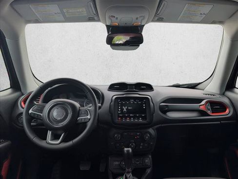 Used 2023 Jeep Renegade Trailhawk AWD/4WD image 22
