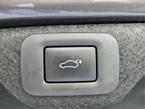 Used 2023 Lexus ES 300h w/ Premium Package FWD image 26