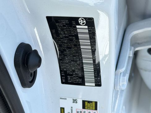 Used 2024 Toyota Corolla LE image 21