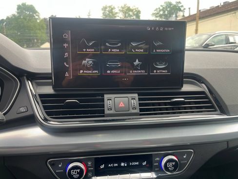 Certified 2025 Audi Q5 2.0T Premium w/ Convenience Plus Package AWD/4WD image 17