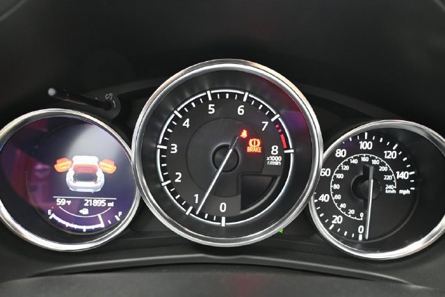 Used 2022 MAZDA MX-5 Miata RF Grand Touring RWD image 23