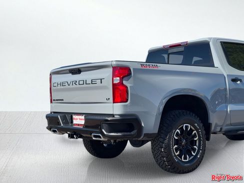 Used 2024 Chevrolet Silverado 1500 LT Trail Boss w/ LT Trail Boss Premium Package AWD/4WD image 10