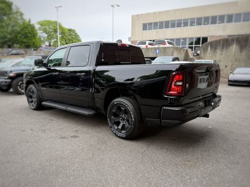 New 2026 RAM 1500 Express AWD/4WD image 10