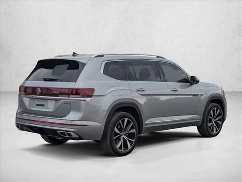 New 2026 Volkswagen Atlas SEL Premium R-Line image 2