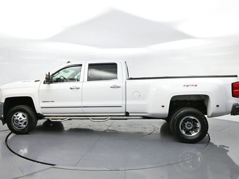 Used 2018 Chevrolet Silverado 3500 LTZ w/ Duramax Plus Package AWD/4WD image 5