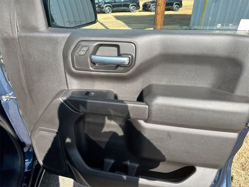 Used 2023 Chevrolet Silverado 1500 Custom w/ LPO, Dark Essentials Package image 31