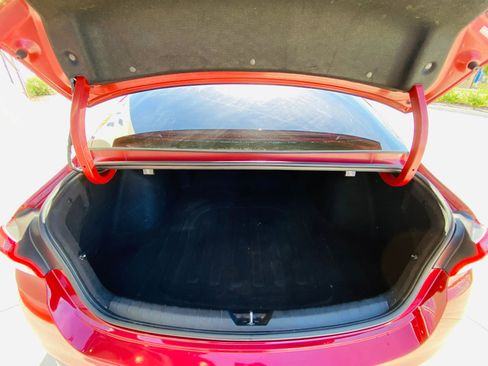 Used 2021 Kia K5 EX image 32