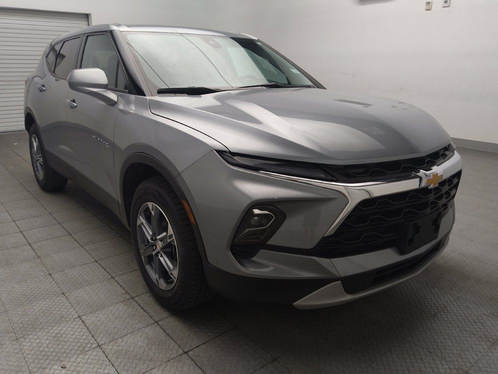 Used 2025 Chevrolet Blazer LT AWD/4WD image 13
