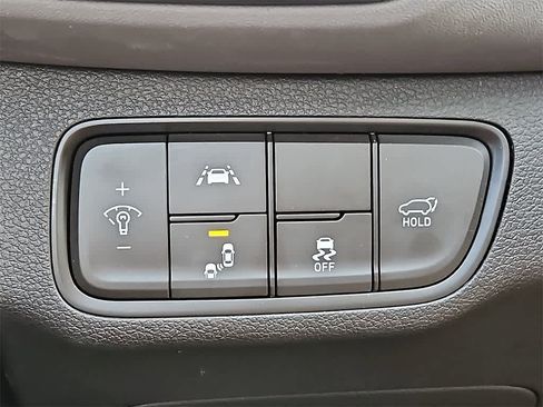 Used 2019 Hyundai Santa Fe SEL w/ Cargo Package image 25