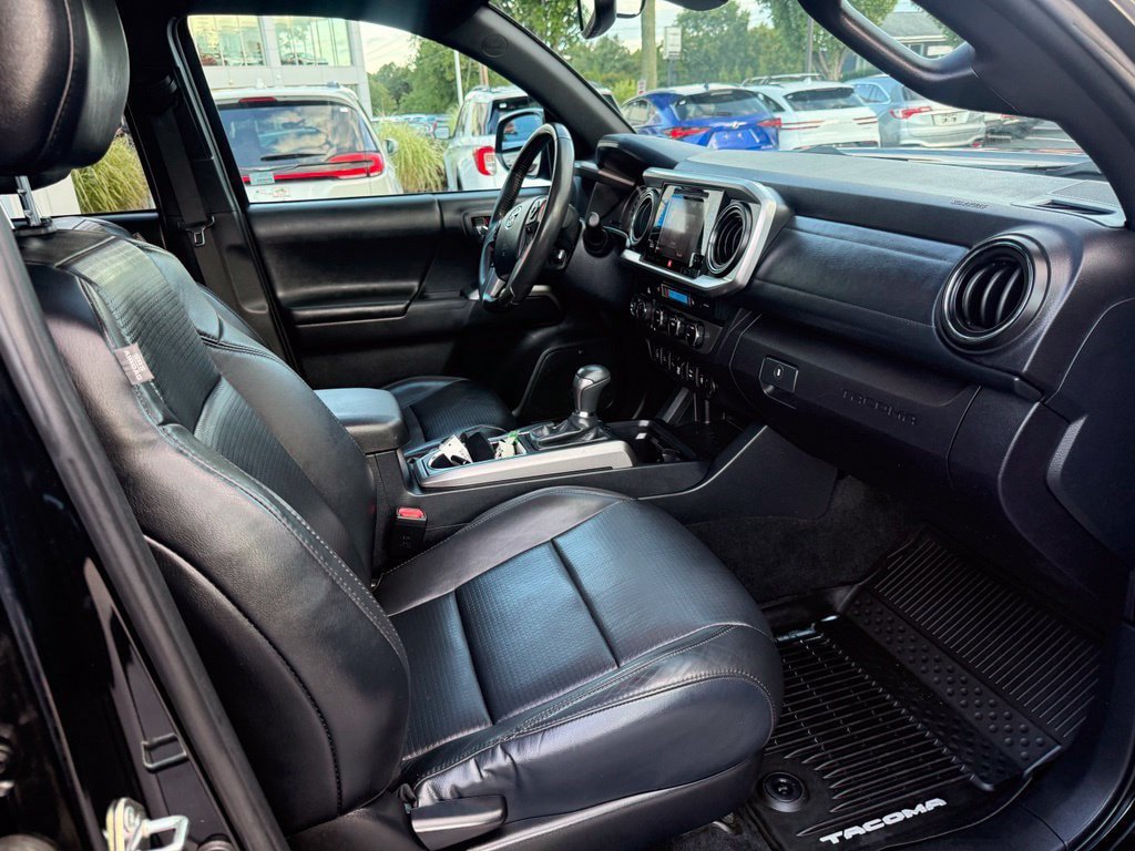 Certified 2019 Toyota Tacoma Limited AWD/4WD image 22