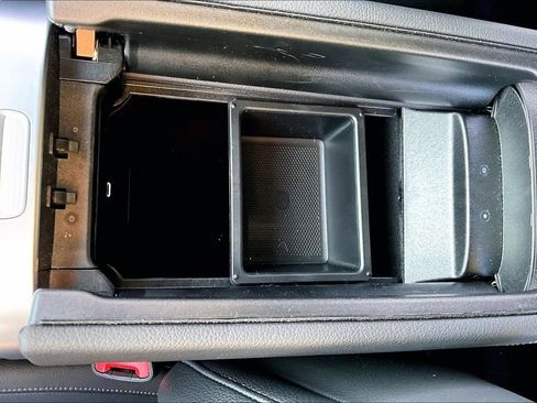 Certified 2026 Mercedes-Benz GLC 300 4MATIC image 26