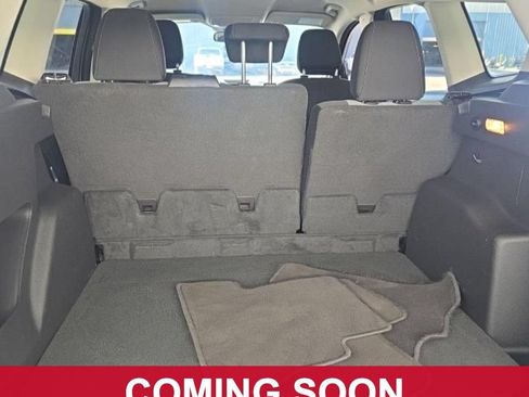 Used 2019 Ford Escape SE FWD image 8