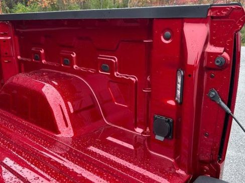 New 2026 Chevrolet Silverado 1500 RST w/ Z71 Off-Road Package AWD/4WD image 14