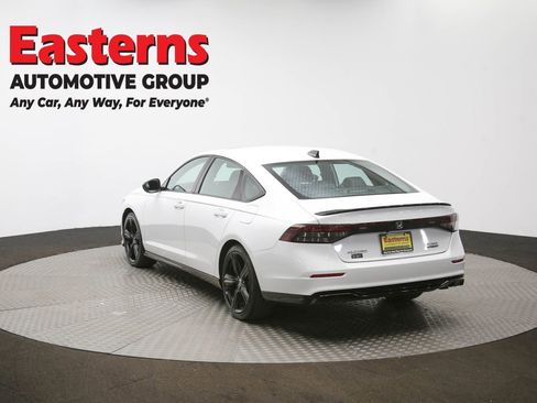 Used 2025 Honda Accord Sport image 66