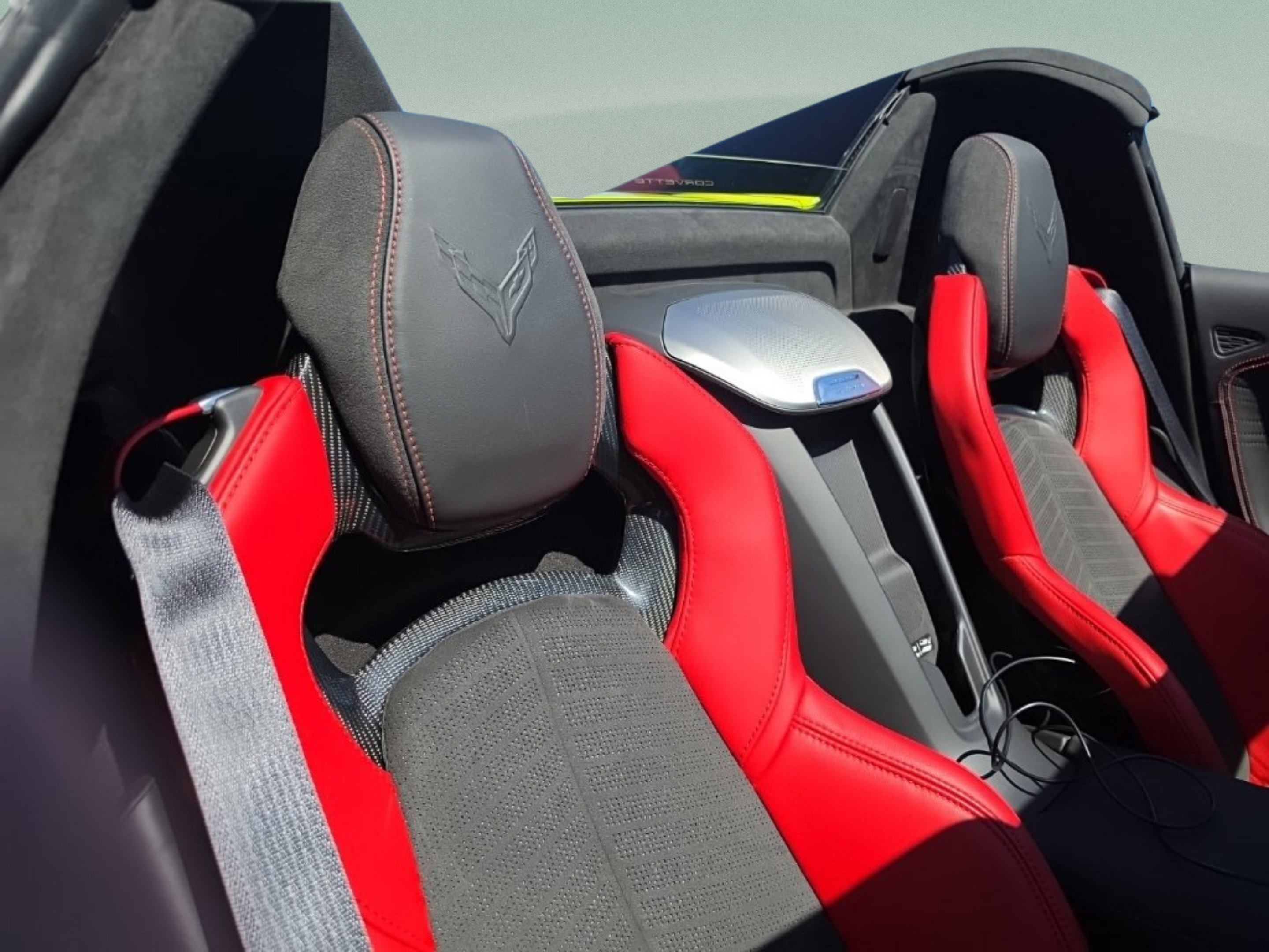Used 2024 Chevrolet Corvette Z06 w/ Z07 Performance Package RWD image 26
