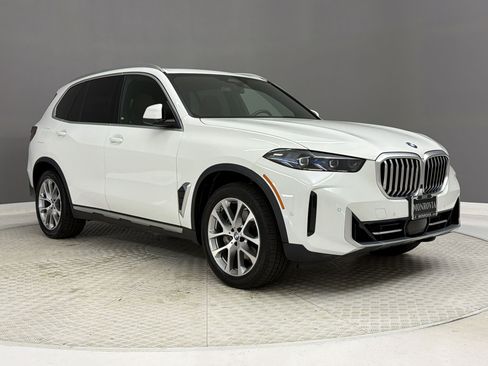 Used 2024 BMW X5 sDrive40i w/ Premium Package RWD image 7