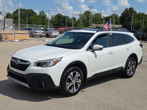 Used 2020 Subaru Outback Limited w/ Popular Package #2 AWD/4WD image 7