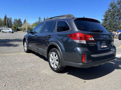 Used 2011 Subaru Outback 3.6R Limited w/ PWR Moonroof Pkg AWD/4WD image 7