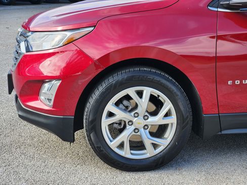 Used 2020 Chevrolet Equinox Premier image 8