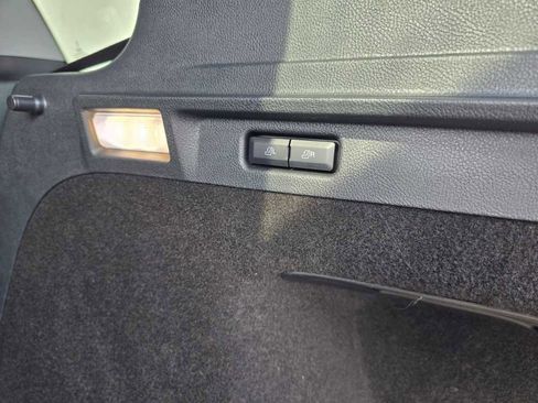 Used 2022 Lincoln Corsair Reserve w/ Sport Package image 35