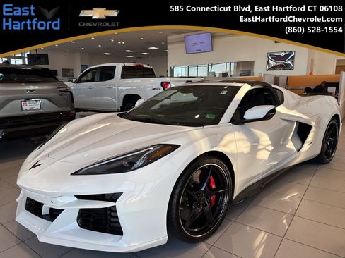 New 2025 Chevrolet Corvette E-Ray AWD/4WD image 1