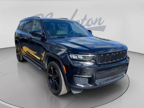 Used 2025 Jeep Grand Cherokee L Limited w/ Luxury Tech Group II AWD/4WD image 2