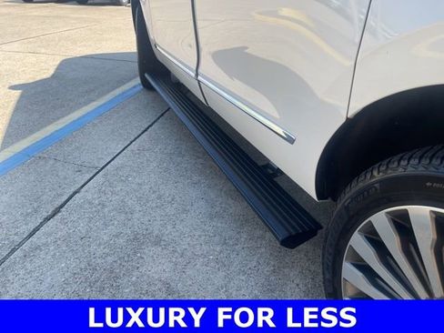Used 2020 Lincoln Navigator L Reserve w/ Luxury Package image 20