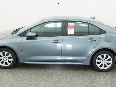 New 2026 Toyota Corolla LE FWD image 3