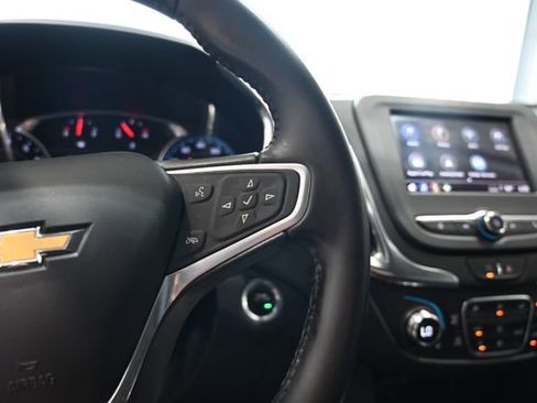 Used 2022 Chevrolet Equinox LT FWD image 23