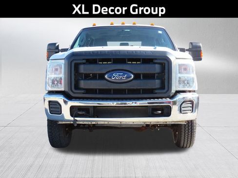 Used 2015 Ford F350 XL w/ Power Equipment Group image 3