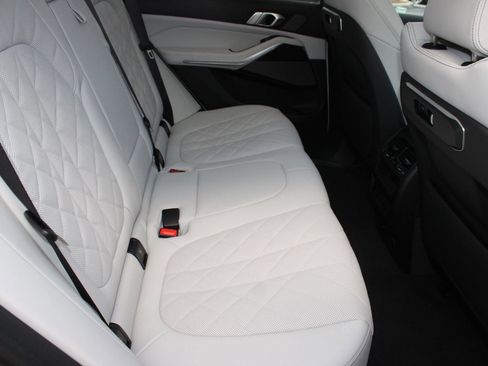 Used 2026 BMW X5 xDrive50e AWD/4WD image 34