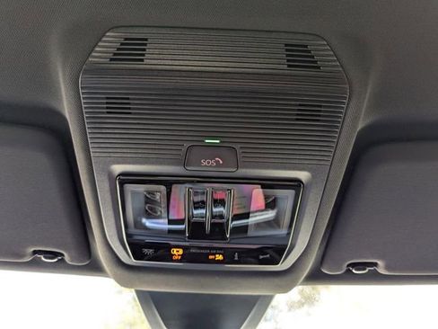 New 2026 Volkswagen Atlas Cross Sport SEL image 31