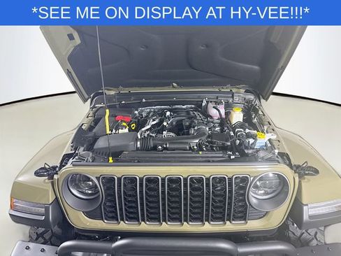 New 2026 Jeep Gladiator Sport AWD/4WD image 26
