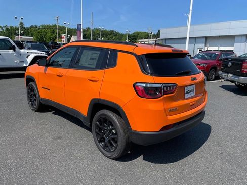 New 2026 Jeep Compass Latitude AWD/4WD image 5