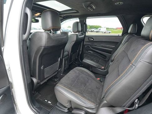Used 2023 Dodge Durango R/T w/ Hemi Orange Plus Package AWD/4WD image 18