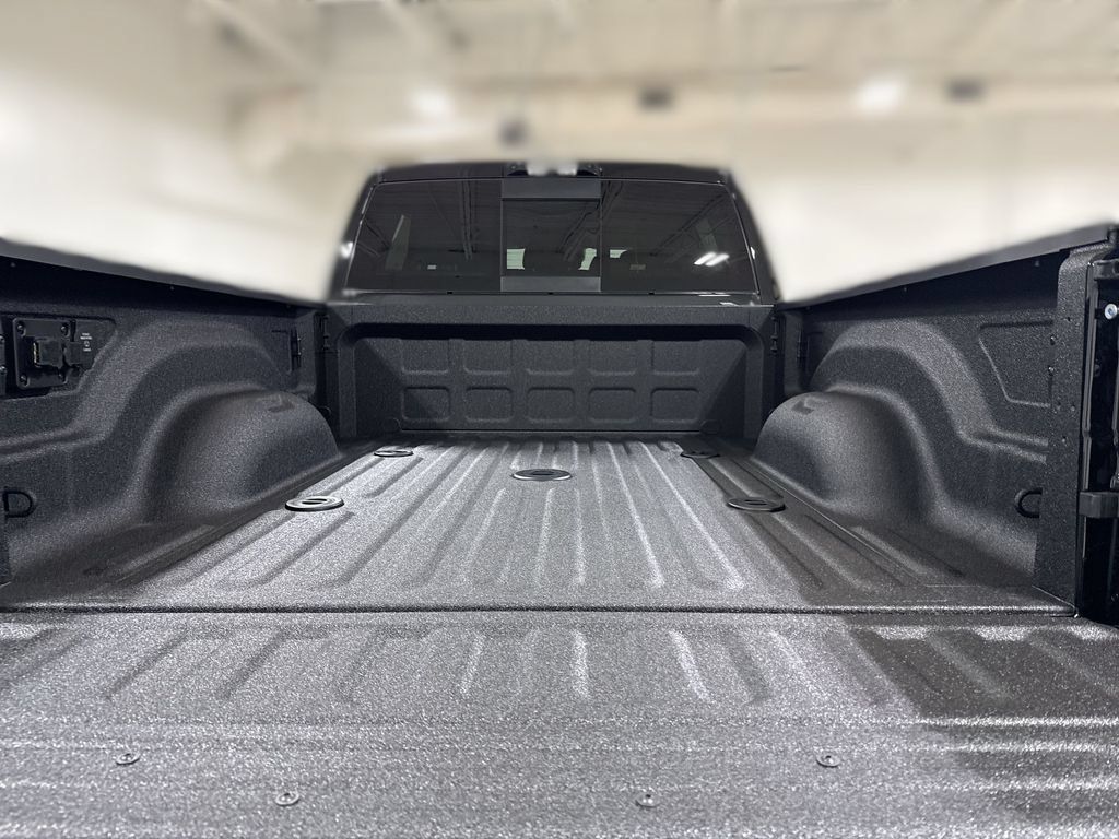 New 2026 RAM 2500 Limited AWD/4WD image 25