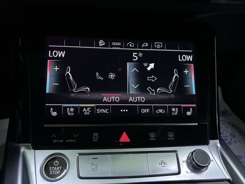 Used 2024 Audi Q8 e-tron Premium Plus w/ Premium Plus Package AWD/4WD image 24