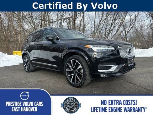 Certified 2024 Volvo XC90 B5 Plus image 1
