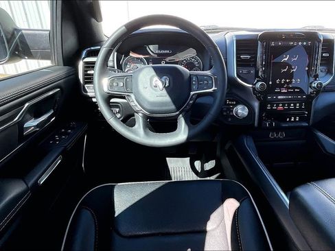 Used 2025 RAM 1500 Laramie w/ Laramie Southwest Edition AWD/4WD image 6